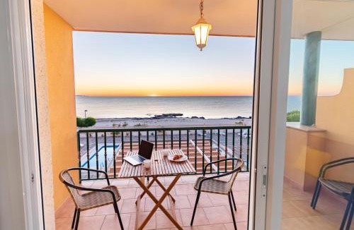 Las Herrerias Apartment | Cómodo apartamento en El Calón Playa frente al mar