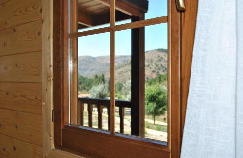 Camarena de la Sierra Resort | Cabañas de Javalambre