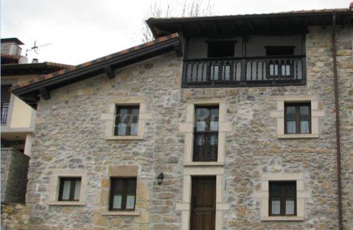 Arenas de Cabrales Cottage | Cabin ∙ 3 bedrooms ∙ 5 guests