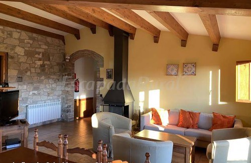 Aleny Cottage | Cabin ∙ 5 bedrooms ∙ 9 guests