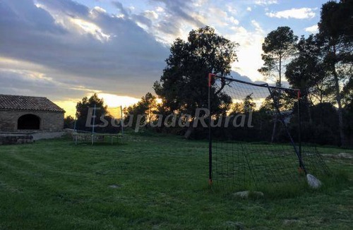 Aguilar de Segarra Cottage | Cabin ∙ 5 bedrooms ∙ 10 guests