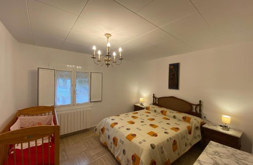 Castellfollit de Riubregos House | Cal cap xic