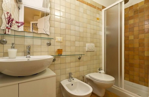 Orta San Giulio House | Camera Dolcenotte