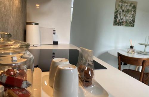 Albate Apartment | Camille Garden Home - Free Park