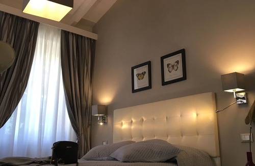 Montignoso Apartment | "Caravaggio" Tuscany House of Artists Apartment