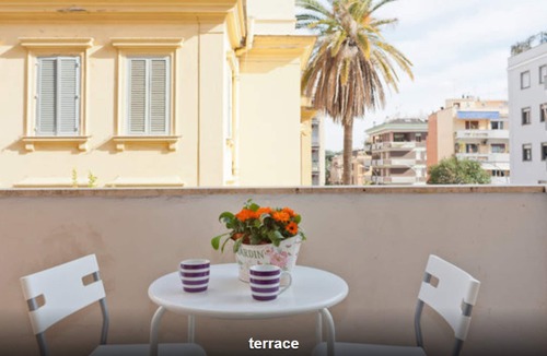 Gianicolense Apartment | Carlo's Welcome in Trastevere
