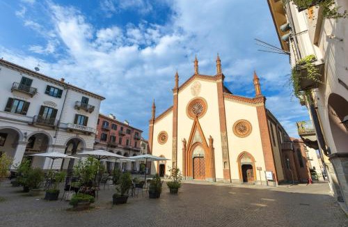 Pinerolo Apartment | Casa Azzura Bilocale chic a due passi dal Duomo