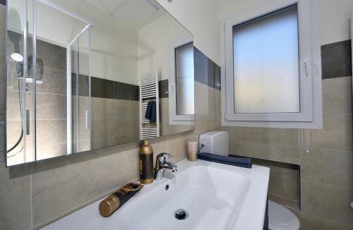 San Matteo della Decima Apartment | Casa Calari 2