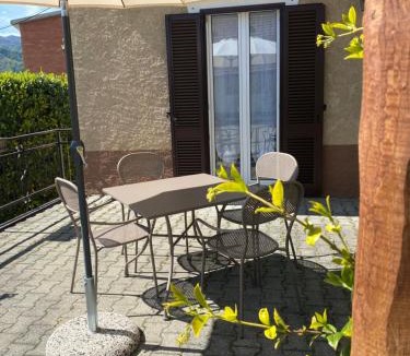 Pettenasco Apartment | Casa Cesira