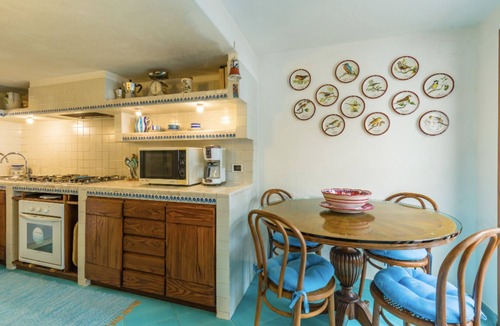 Positano City Centre House | Casa dell'Ammiraglio. charming villa in the heart of Positano. with sea view