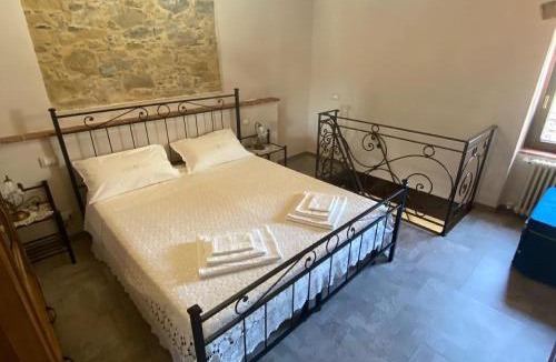 Castelnuovo Magra Apartment | Casa Dell'Angelo