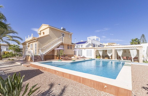 Mazarron Ski Chalet | Casa El Sole, beautiful holiday home with private pool for 6 people in Camposol (Costa Blanca)