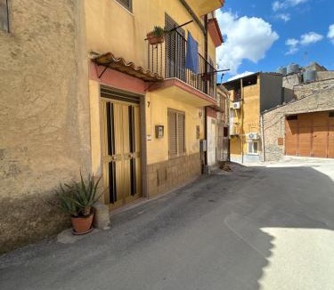 Burgio Apartment | Casa Fontanelle