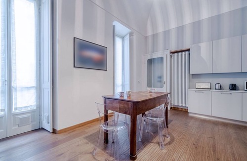 Roman Quarter Apartment | Casa-Galleria Torino: experience a signature stay