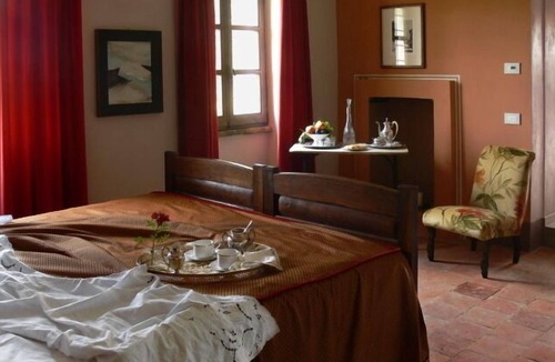 Vaglio Serra House | Casa Isabella