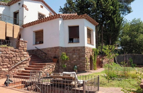 Corbera De Llobregat House | Casa Mediterranea Cerca de Barcelona