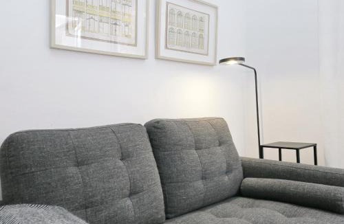 Collblanc y La Torrassa Apartment | Casa nanit apt c