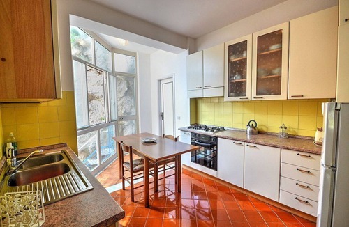 Pogerola Apartment | Casa Patroclo: A characteristic and welcoming apartment situated a few minutes from the town center, with Free WI-FI.