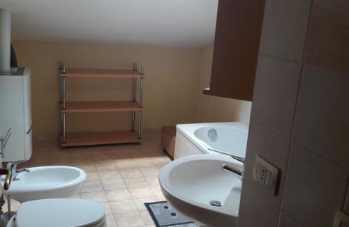 Ciconia House | Casa Robinia