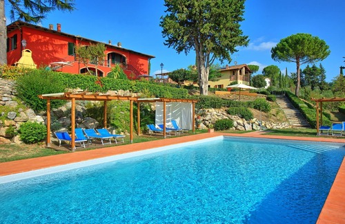 Certaldo Apartment | Casa Rossa 3 - Apartment with swimming pool