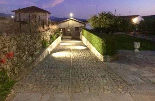 Valdefuentes de Sangusin House | Casa Rural Fuente Clavel