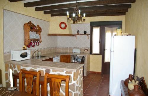 San Pablo de los Montes House | Casa Rural Cristina II
