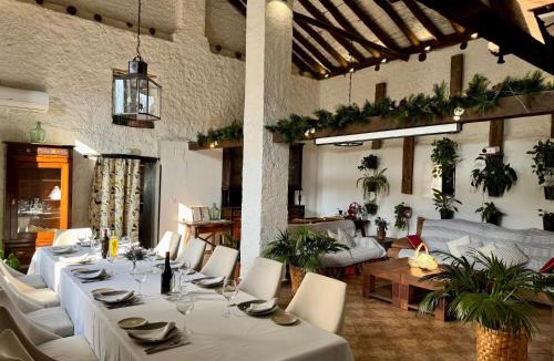 Cabanas de la Sagra Villa | Casa Rural Ana