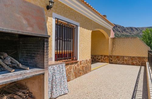 Elche De La Sierra House | CASA RURAL C PUENTE DEL SEGURA