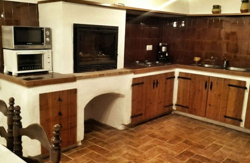 Esponella Cottage | Casa Rural El Revolt de Martís (discounts are available)