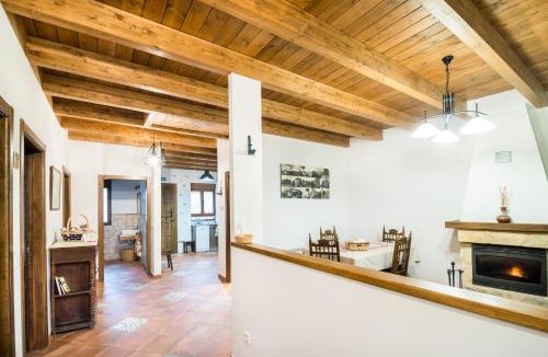 Mirabueno House | Casa Rural LAS ABUBILLAS