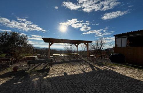 L'Esquirol House | Casa rural Mas Arimany