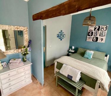 Ubeda House | Casa Rural Ubeda - B&B - Pinoso-Alicante