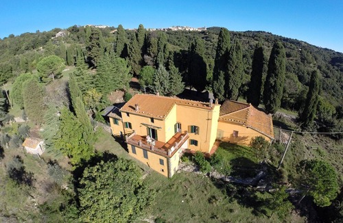 Scansano Apartment | Casa Valle, Scansano: 2-room apartment, max. 4 people, in the center, swimming pool