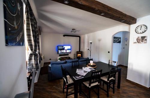 Baio Dora Apartment | CASA ZAN arte & outdoor verso la Valle d'Aosta