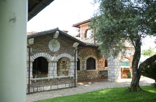 Norma House | Casale Esmeralda