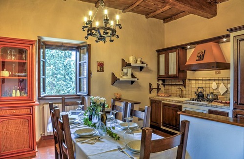 Todi Villa | Casale Giovanna 6+1, Emma Villas