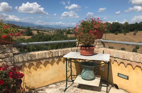 Collecorvino Apartment | Casale Vincenzo Country House
