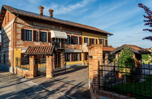 Magliano Alfieri Apartment | Cascina D'Ghistu "A"