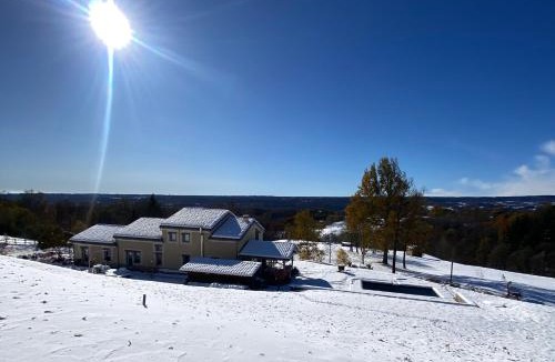 Muzzano Bed & Breakfast | cascina serra beb camera BIELMONTE