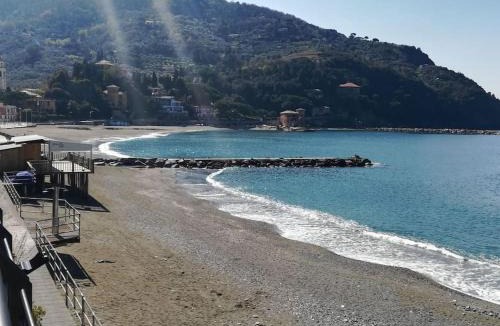 Pugliola Apartment | Casita LERICI