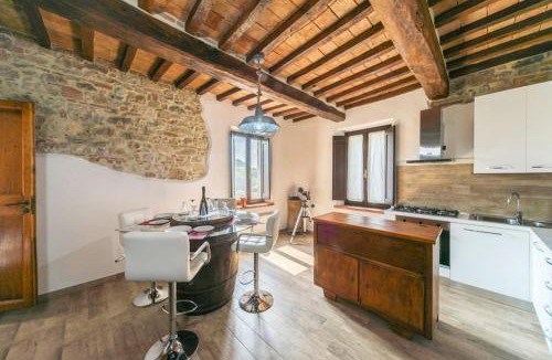 Chioano House | [Casolare con piscina] Wi-Fi, Netflix e Biliardo