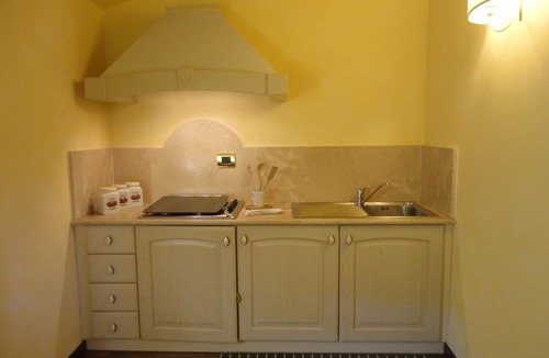 Izzalini Apartment | Castello Izzalini Todi Resort "Apt 13"
