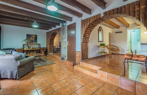Can Trabal Villa | Catalunya Casas: Beautiful Masia Alt from the 19th century!
