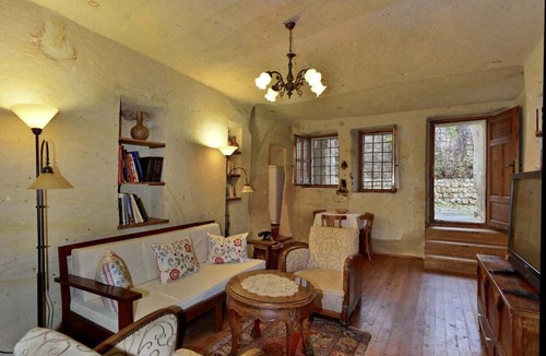 Urgup House | Cave-Life House , 2 Bedrooms, 2 Baths