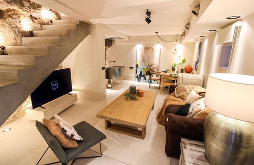 Jorquera Apartment | Cave Suite COVA (Lomas de Ruvira cave hotel)