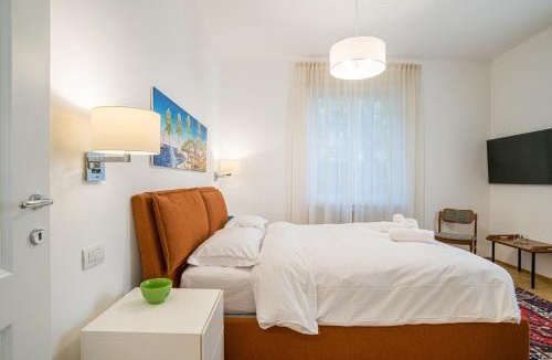 Cernobbio Apartment | Central Cernobbio - Modern apartment