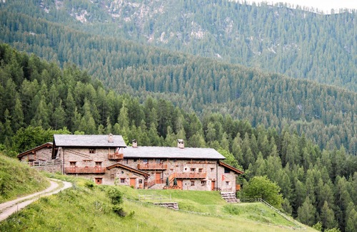 Marmora Ski Chalet | Chalet 'Civico 11' with Mountain View, Balcony and Wi-Fi