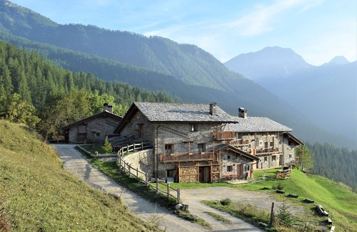 Marmora Ski Chalet | Chalet 'Civico 7' with Mountain View, Shared Terrace and Wi-Fi