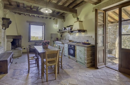 Morre Ski Chalet | Chalet In Enchanted Forest Private Pool, Baschi, Italy