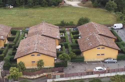 San Massimo House | Chalet Miramonti sleeps 6, heated swimming pool, soccer field, games